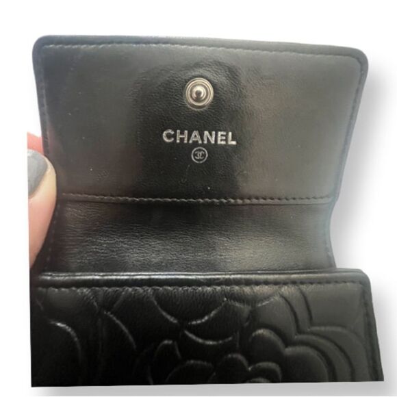 Chanel Black Lambskin Camellia Embossed Short Trifold Wallet - Picture 7 of 12